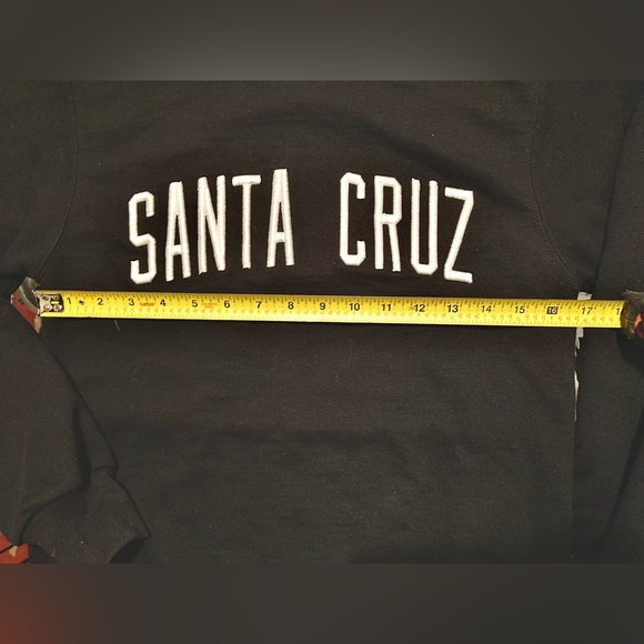 Santa Cruz Crew Neck Sweatshirt - Picture 3 of 4